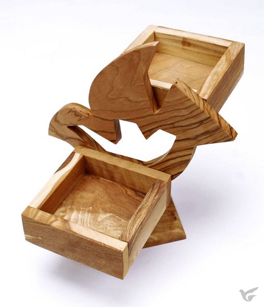 Productafbeelding: voorkant van Kaarsstandaard 2 olijfhout duif 16.5x11